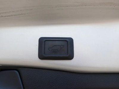 2019 Toyota RAV4 - Photo 28