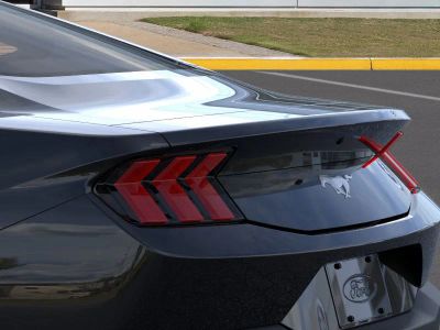 2025 Ford Mustang - Photo 22