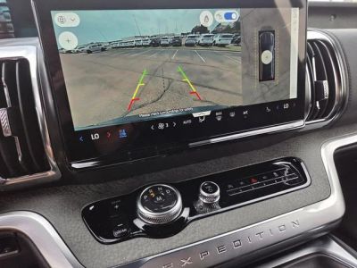 2026 Ford Expedition — photo 40 view