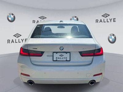 2025 BMW 3 Series - Photo 3