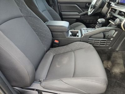 2024 Toyota Tacoma - Photo 9