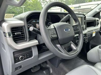 2026 Ford F-350SD - Photo 15