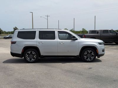 2024 Jeep Wagoneer - Photo 6