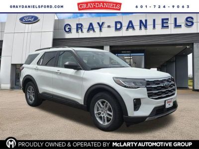 2026 Ford Explorer Active — front three-quarter view