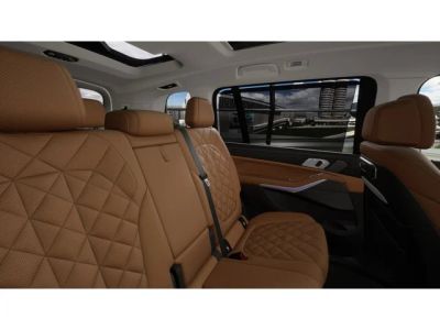 2027 BMW X7 - Photo 12