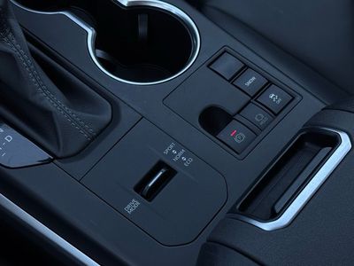 2024 Toyota Highlander XLE - Photo 36