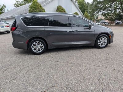 2018 Chrysler Pacifica - Photo 6