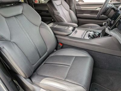 2024 Jeep Wagoneer - Photo 23