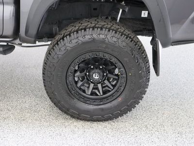 2023 Toyota Tacoma 4WD - Photo 10