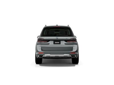 2026 BMW X7 — detail view