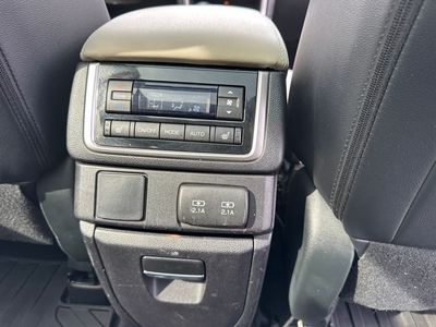 2022 Subaru Ascent - Photo 38