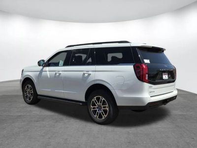 2026 Ford Expedition - Photo 3