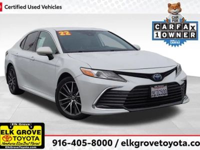 2022 Toyota Camry Hybrid - Photo 1