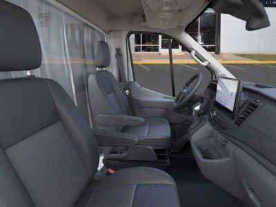 2026 Ford Transit Chassis - Photo 11