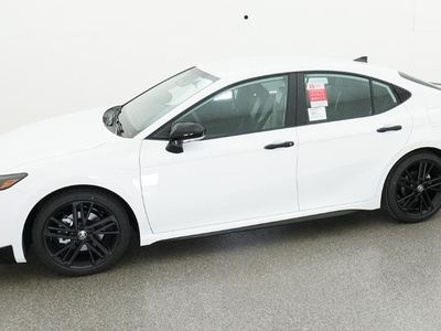 2026 Toyota Camry - Photo 16
