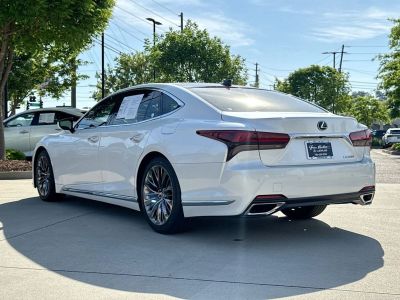 2023 Lexus LS - Photo 6