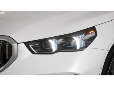 2027 BMW 5 Series - Photo 6