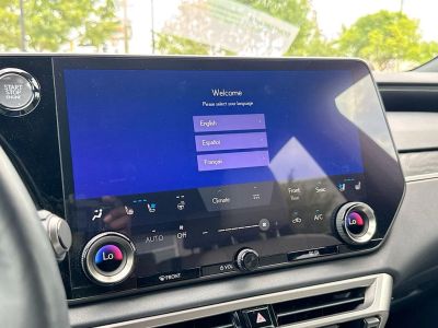 2023 Lexus RX - Photo 18