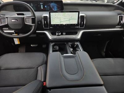2026 Ford Expedition — photo 37 view