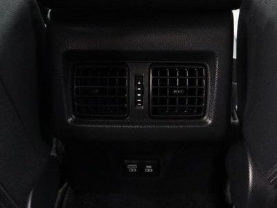2026 Toyota Camry FWD - Photo 29
