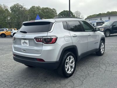 2024 Jeep Compass - Photo 8