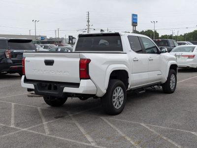 2024 Toyota Tacoma - Photo 5