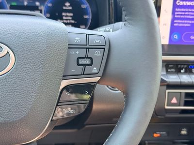 2025 Toyota Camry XLE - Photo 29