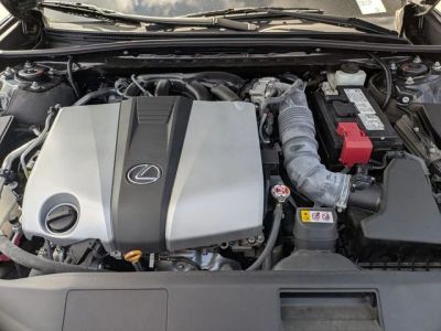 2023 Lexus ES - Photo 10