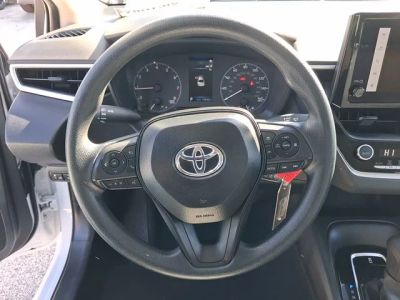 2025 Toyota Corolla — photo 13 view