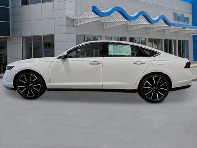 2026 Honda Accord Hybrid - Photo 2
