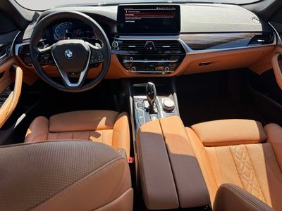 2023 BMW 5 Series - Photo 12