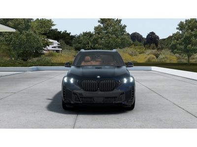 2026 BMW X5 xDrive40i — rear three-quarter view