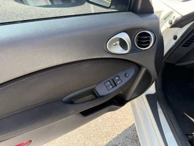 2015 Nissan 370Z - Photo 18