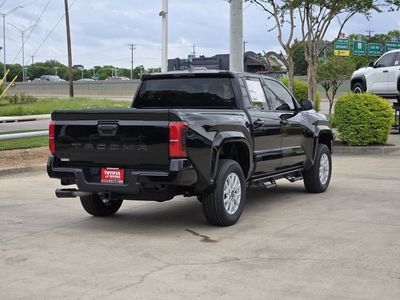 2026 Toyota Tacoma - Photo 4