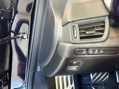 2025 Acura TLX — photo 13 view