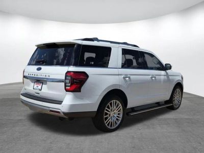 2024 Ford Expedition — interior view