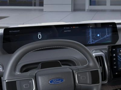 2026 Ford Expedition — photo 13 view