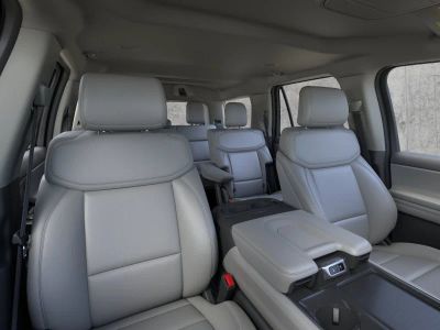 2026 Ford Expedition — photo 10 view