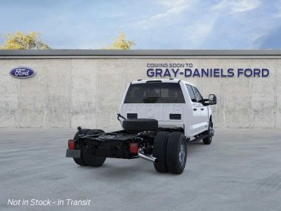 2026 Ford Chassis Cab — photo 8 view