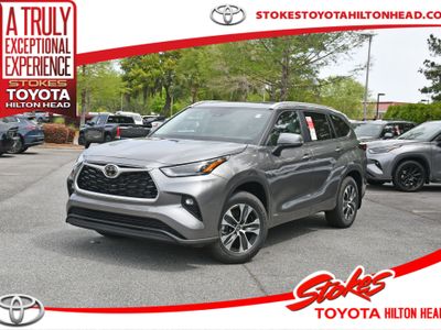 2026 Toyota Highlander Hybrid - Photo 1