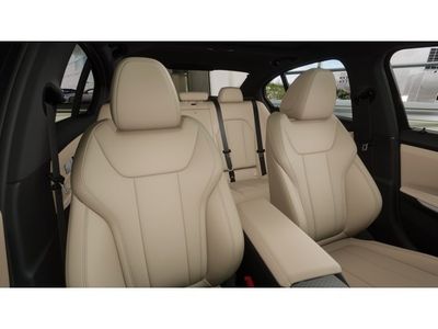 2026 BMW 3 Series - Photo 11
