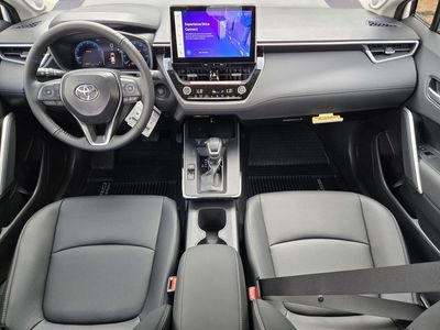 2026 Toyota Corolla Cross - Photo 18