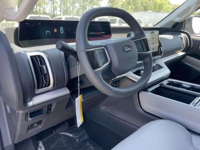 2026 Ford Expedition Max - Photo 16