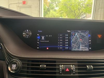 2018 Lexus LS - Photo 35