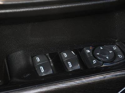 2019 Chevrolet Silverado 1500 — photo 10 view