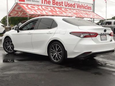 2022 Toyota Camry Hybrid - Photo 11