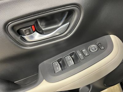 2026 Honda HR-V — photo 14 view