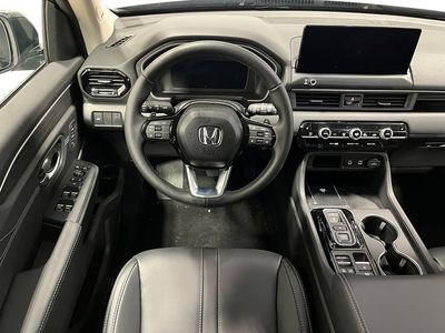 2026 Honda Pilot - Photo 17