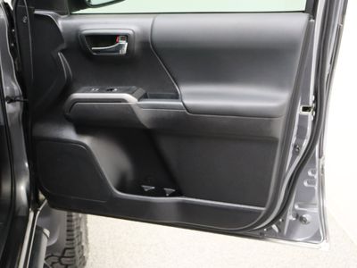 2023 Toyota Tacoma 4WD - Photo 35
