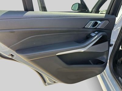 2024 BMW X7 - Photo 15
